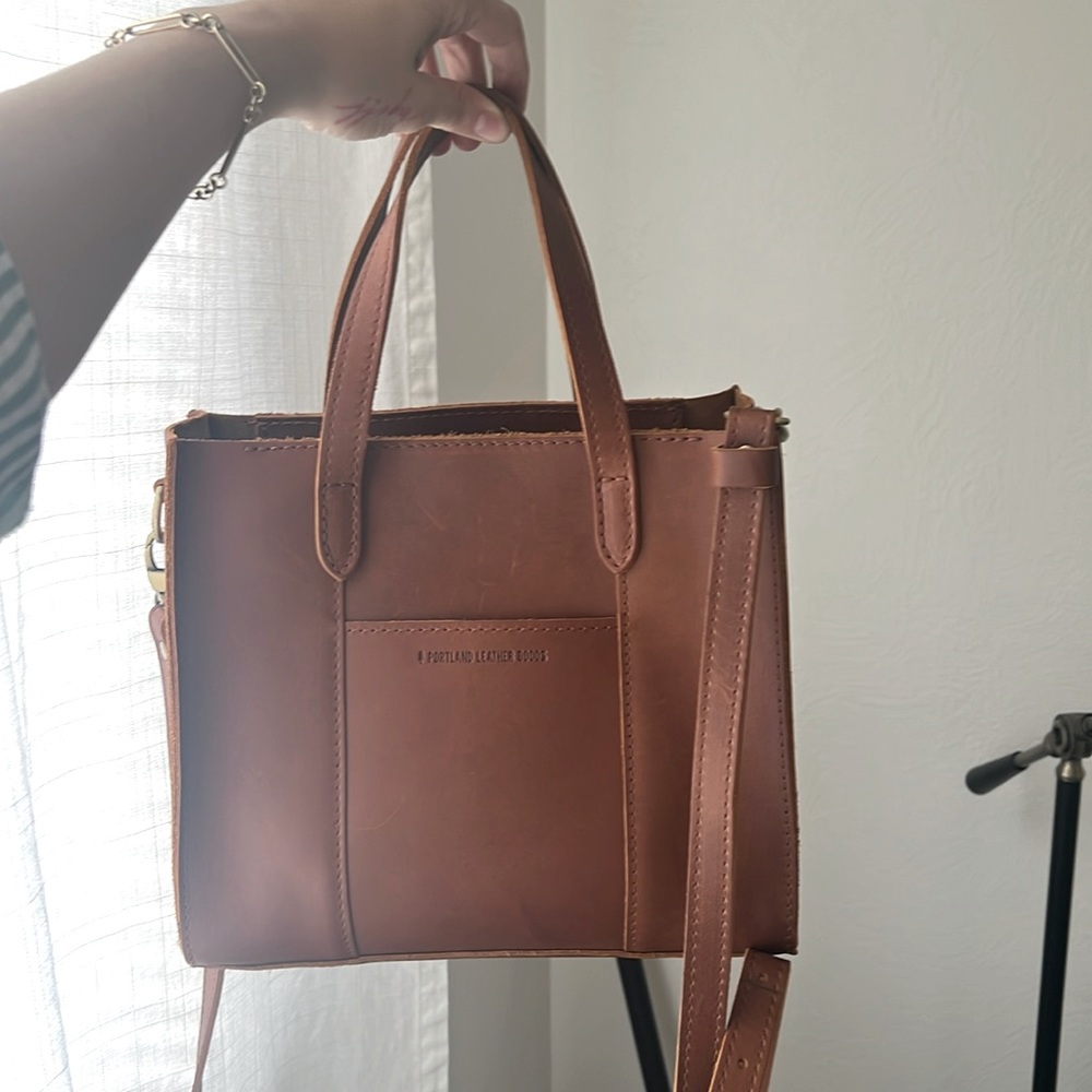 Lola Crossbody Portland leather goods